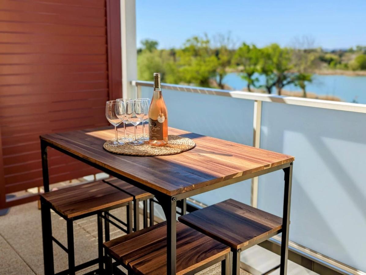 Lakeside Provence - Appartement 4 Etoiles Face Au Lac De Monteux Buitenkant foto