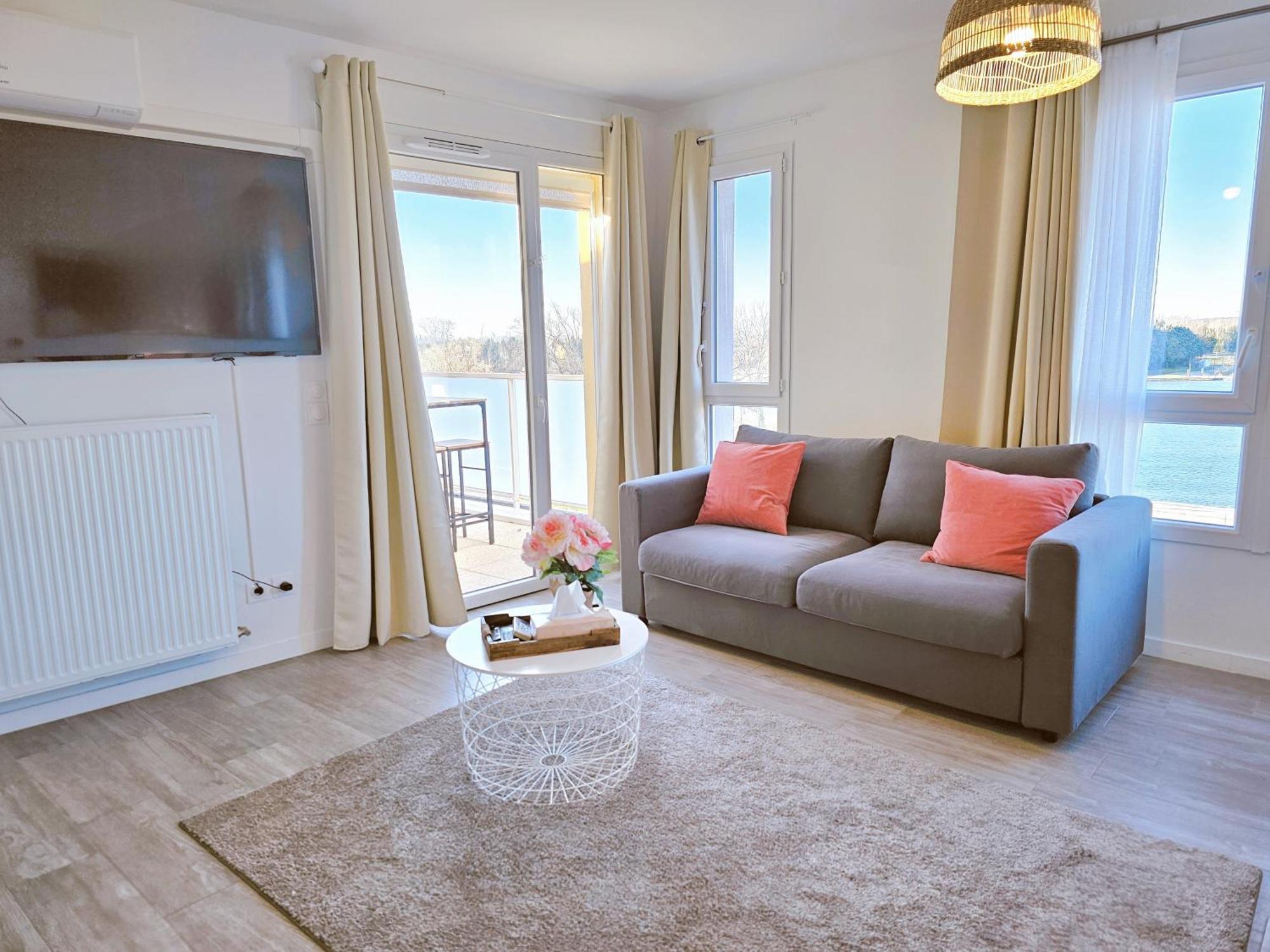 Lakeside Provence - Appartement 4 Etoiles Face Au Lac De Monteux Buitenkant foto